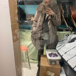 Super Cute Burnt Gold Coat with Fur